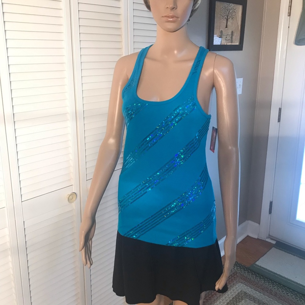 Glo‎ Tank Top SZ MED NWT